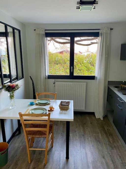Appartement Independant 30 M² A 500M Du Lac, 2 Velos Et Parking Fournis Sévrier Esterno foto